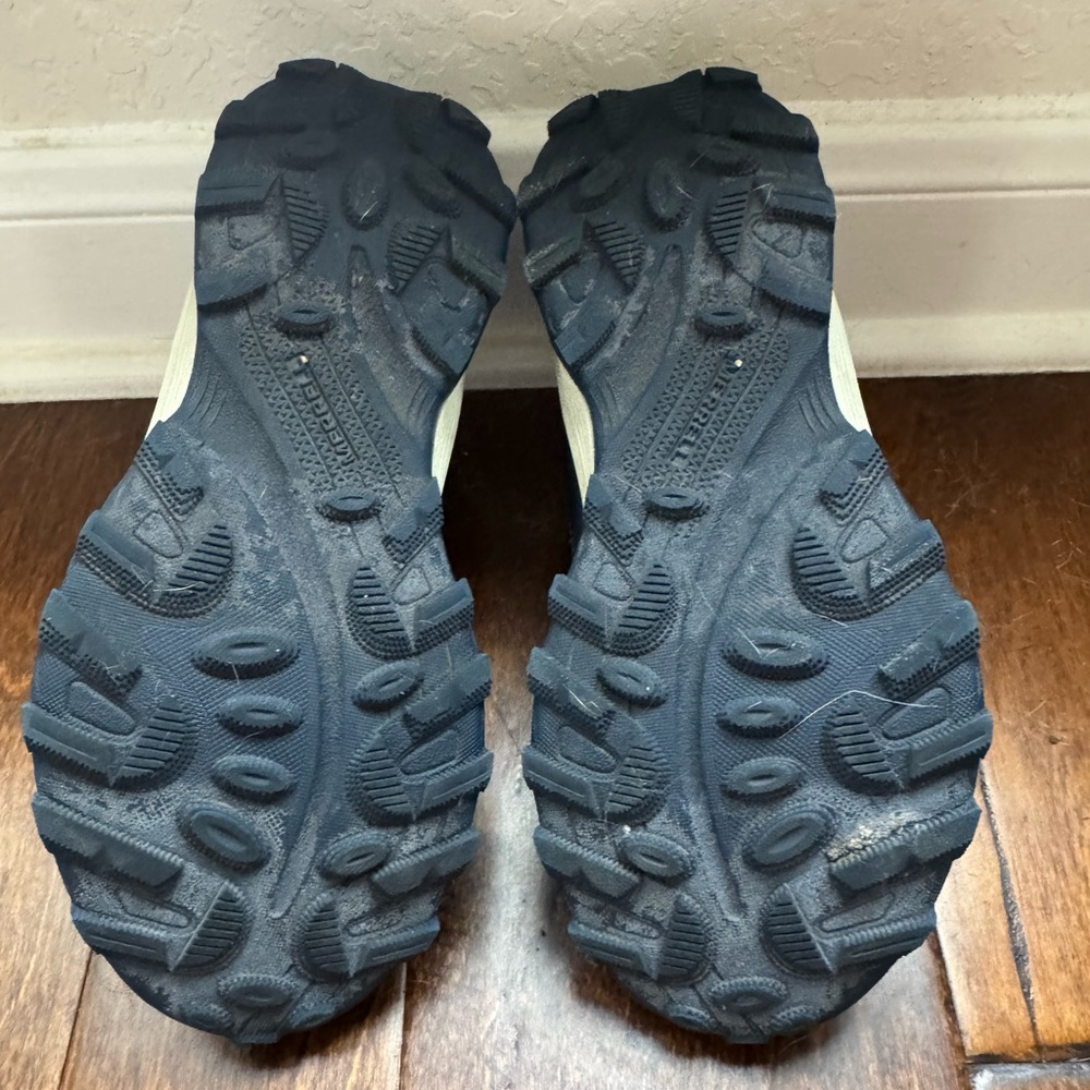 Merrell Kid's Moab Speed Low Alternative Closure Waterproof Hiking Sneaker - Picture 3 of 3